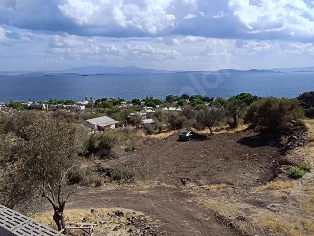 Dikili Çandar'lıda 293 M2 Satılık Villa İmarlı Arsa