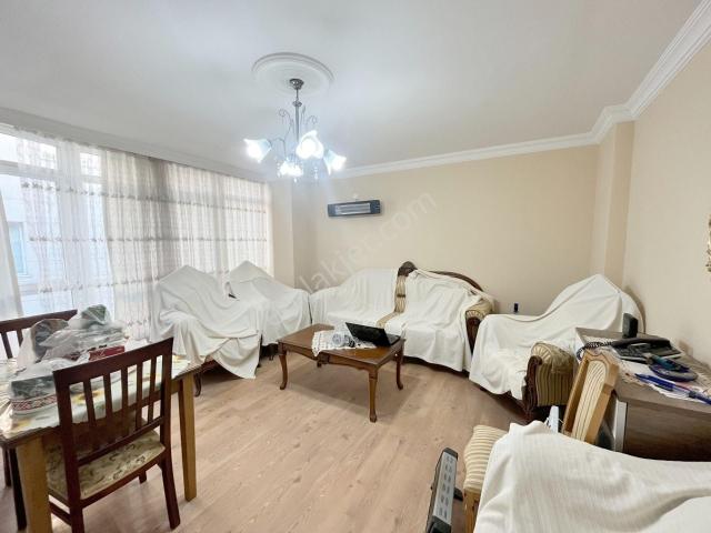 Dikili Gazipaşa Mahallesinde Teraslı Satılık 4+1 Dubleks Daire