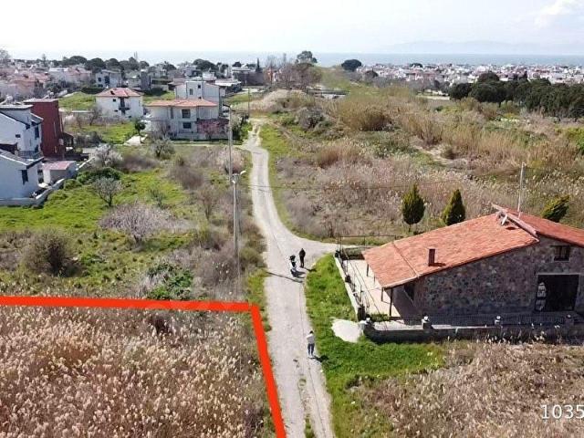 Dikili Kabakum Bankacılarda 330 M2 arsa