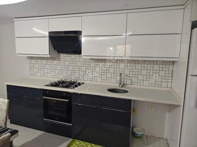 Dikili Ümmetoğlu Emlak'tan 2+1 90 M2 Full Eşyalı Daire