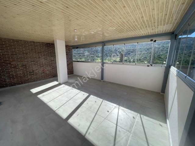 Dikili Yakamoz Mevkii 4+1 Full Doğa Manzaralı Önü Açık 190 M2 Dubleks