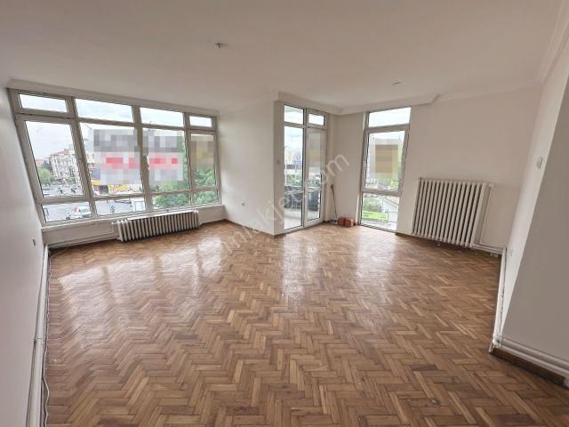 Dikimevi Metroya Yürüme Mesafesi Ara Katta Ön Cephe 3+1 Kiralık Daire