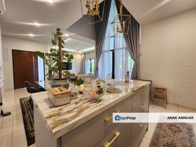 Dillenia Bukit Bandaraya