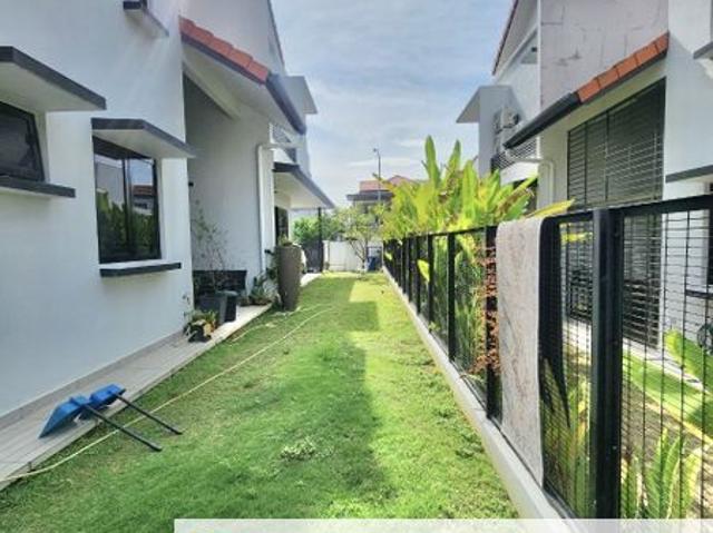 Dillenia Bukit Bandaraya