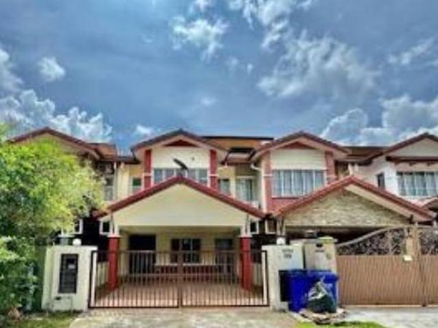 dillenia double storey in denai alam
