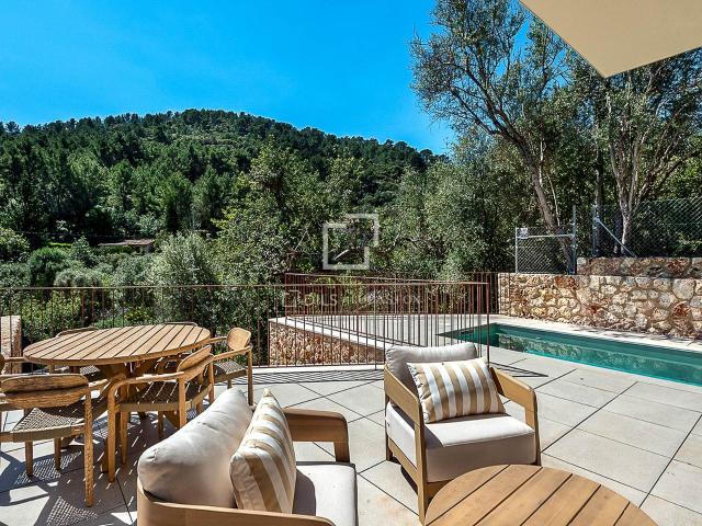 Dils Lucas Fox os presenta esta exclusiva villa construida e. 321m² Mancor de la Vall