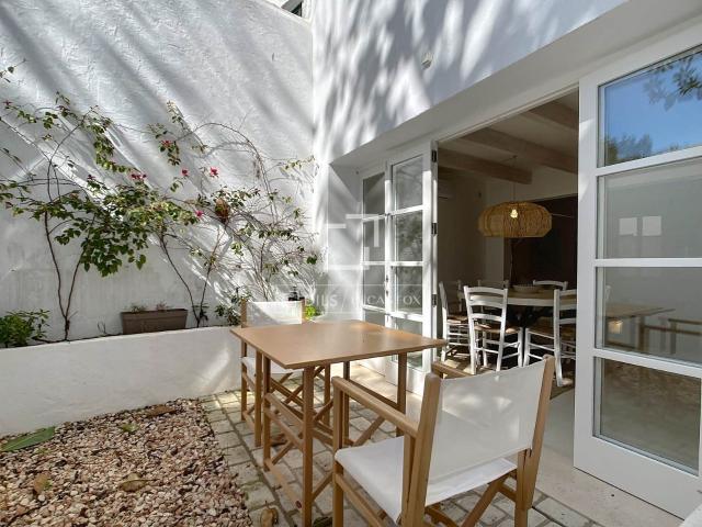 Dils Lucas Fox presenta esta estupenda casa menorquina de 14. 146m² Ciutadella de Menorca
