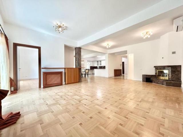 Diplomatic residence Embassy | villa with swimming pool | Iancu Nicolae area
