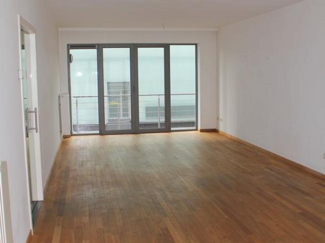 Direct contact with the owner: 2 bedroom apartment with a terrace