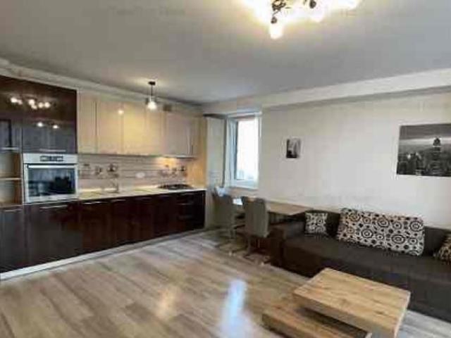 Direct de la proprietar, închiriez apartament 2 camere