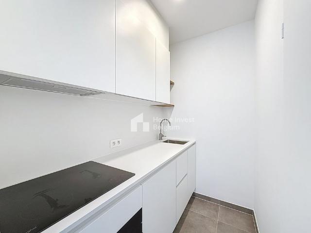 Direct from the Owner 1 Bedroom Apartment