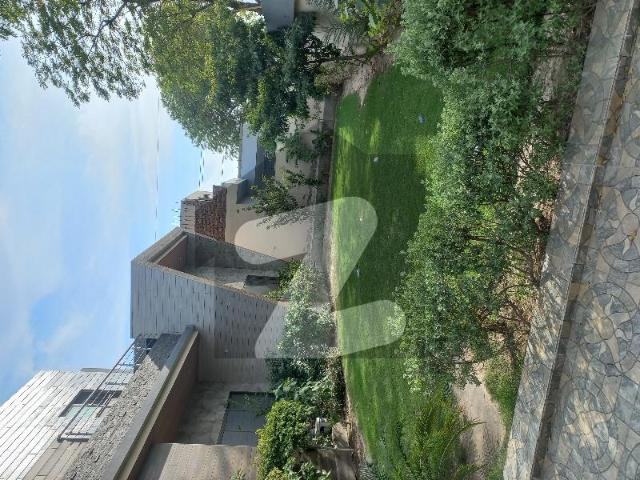 Direct Owner Spacious 24.50 Marla Luxury House For Sale Elegant Design With Lawn & Double Height Lounge University Town