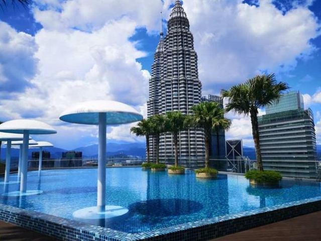 Direct Owner RENT KLCC Sky Suites Dual Key 3R2B KLCC LRT