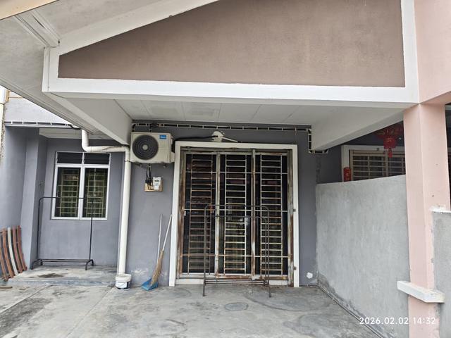 Direct owner Rumah Teres 2 Tingkat Telok Panglima Garang