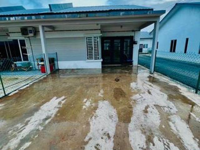 DIRECT OWNER Rumah Teres End Lot di Kuantan