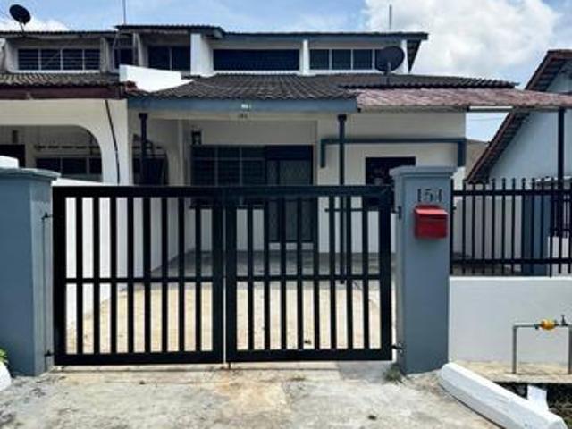 Direct owner Taman Perling Camar 1 storey terrace endlot Renovated