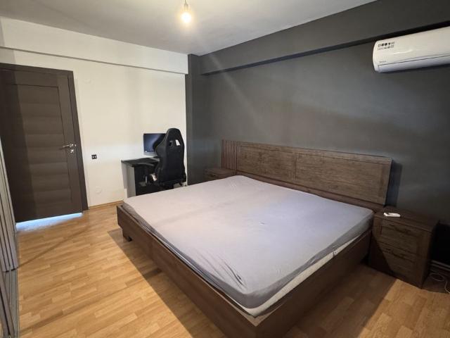 Direct Proprietar vand apartament 3 camere, 92 mp, Plaza, Sector 6