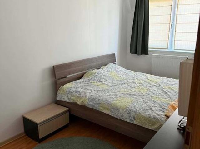 Direct proprietar, inchiriez ap la 300m de Iulius Town