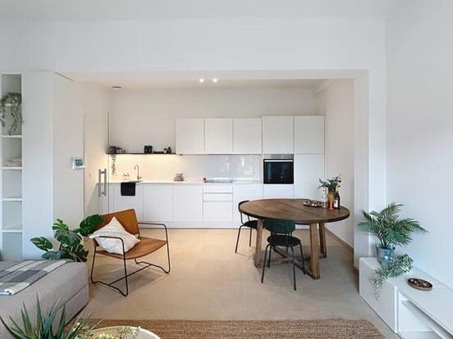 Directly with the owner Furnished 1 bedroom apartment