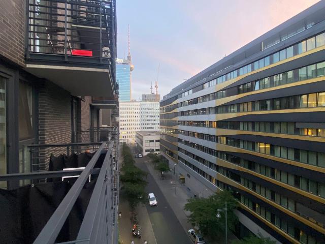 Directly at Alexanderplatz – Fully Furnished 1 Room Apartment in Berlin Mitte, Berlin Amsterdam Apartments for Rent