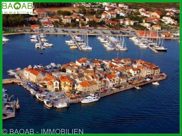 DIREKT AM MEER | TRADITIONELS STEINHAUS | TRIBUNJ