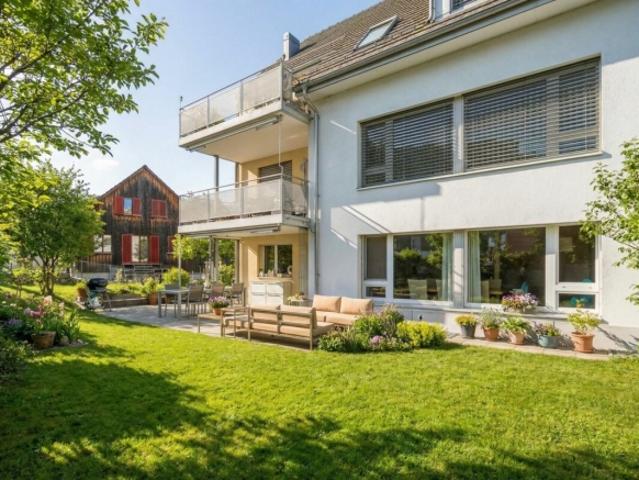 Direkt an der Stadtgrenze 3.5 Zimmer Gartenwohnung an ruhiger und naturnaher Lage