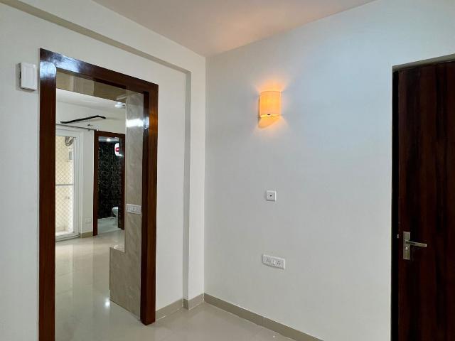 District 5 Sector 84 2 Bedroom 113 Sq. Yd. Builder Floor in Sector 84 Faridabad Listing ID: #10245