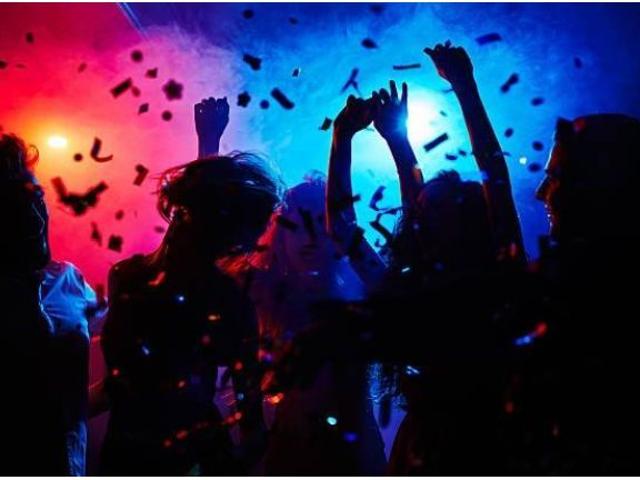 *^DISCOTECA PREMIUM EN TRASPASO EN EL SUR DE MADRID – NEGOCIO CONSOLIDADO Y ALTA RENTABILIDAD^*