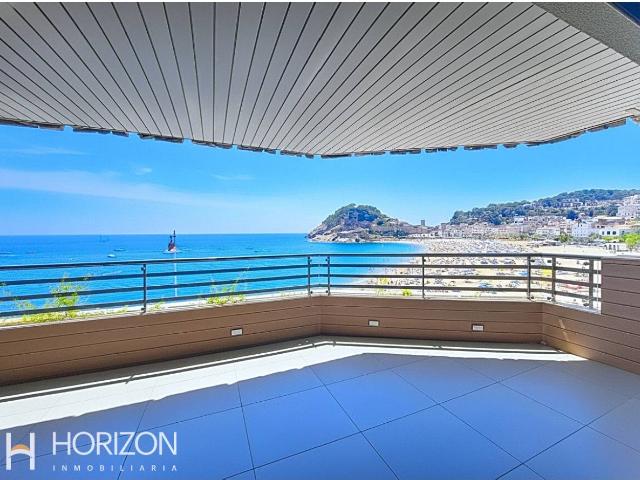Diseño Bulthaup y Vistas al Mar: 150m² de Lujo con Domótica y Garaje Directo
