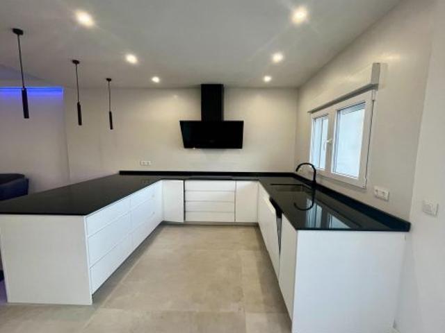 Diseño, confort y exclusividad en una vivienda independiente lista para entrar a vivir