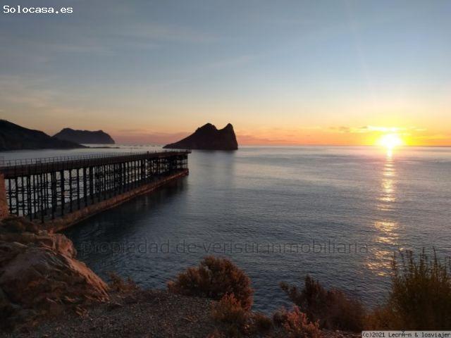 Disfruta de Águilas y de sus playas en este fantástico ático, situado a escasos