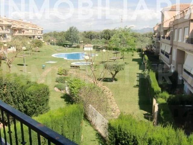 Disponible piso en alquiler sin amueblar Urb Torre en conill. Bétera