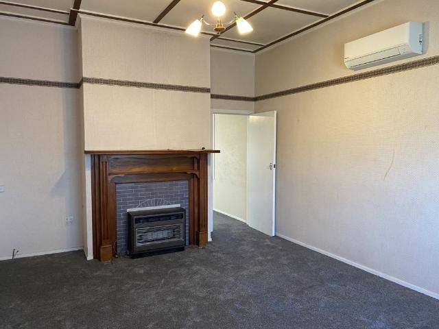 Disraeli St, Hawera