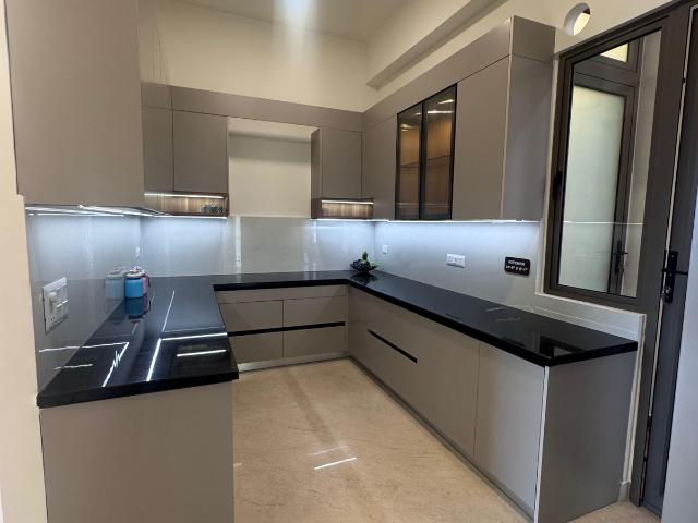 Divyansh Green Heights 4 Bedroom 2925 Sq. Ft. Apartment in Pi I And Ii Greater Noida Listing ID: #10323