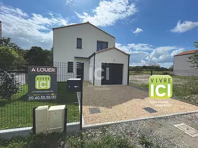 Divatte sur Loire 44450 Location maison 4 pièces t4 au dernier étage