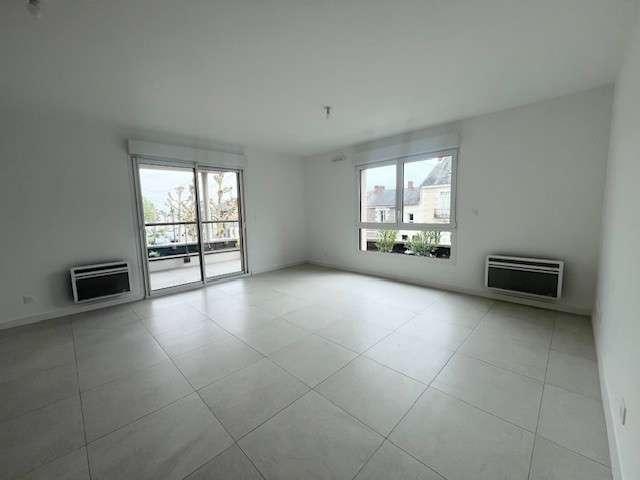 Divers locations Nantes Saint Donatien 44