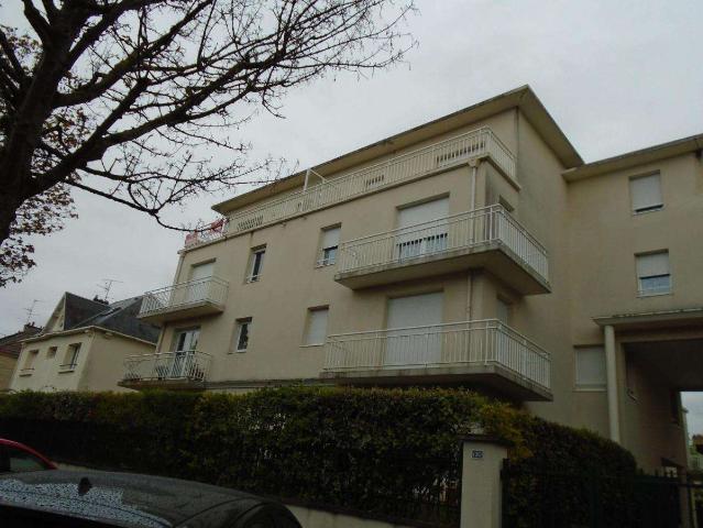 Divers locations Caen 14