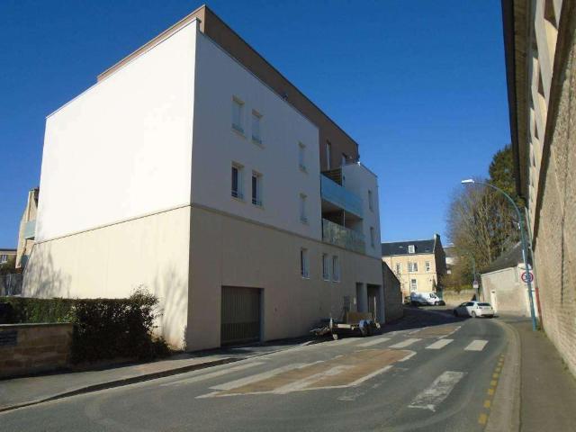 Divers locations Caen 14