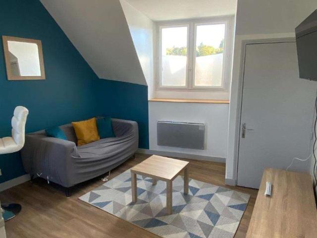 Divers locations Laval 53