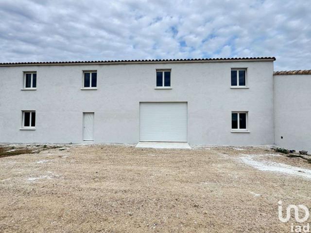 Divers locations Saint Gilles 30