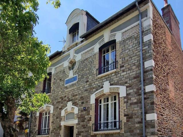 Divers locations 11 pièces Rennes 35