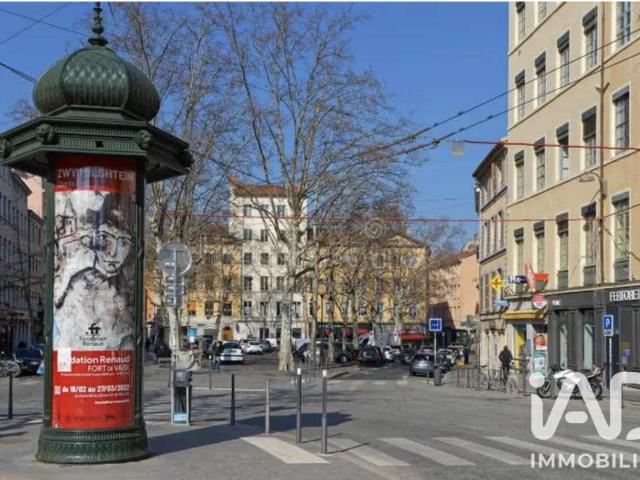Divers ventes Lyon 4e 69