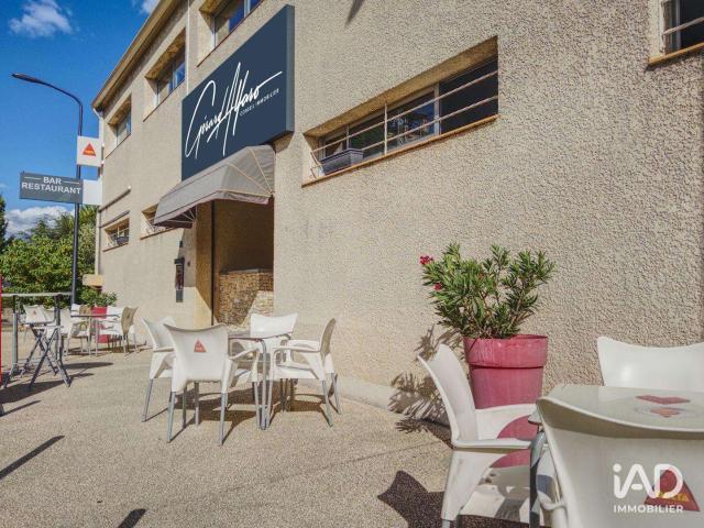 Divers ventes Saint cesaire 30