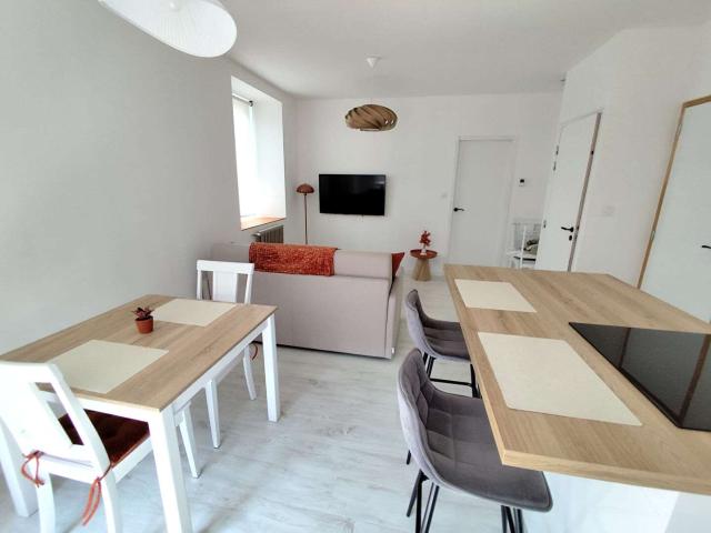 Divers ventes 11 pièces Beaupreau 49