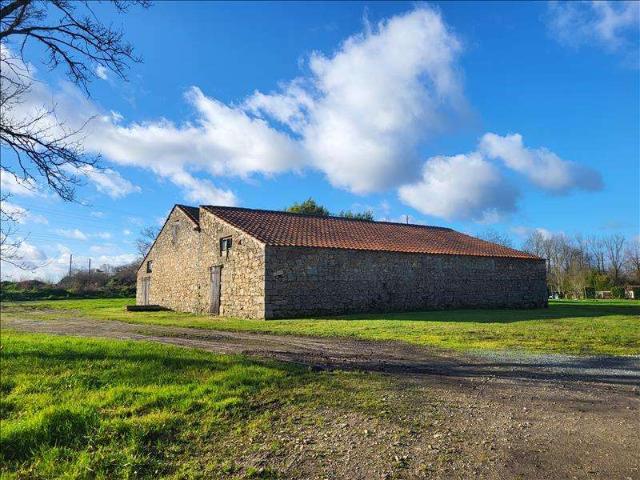 Divers ventes 1 pièce Bellevigny 85