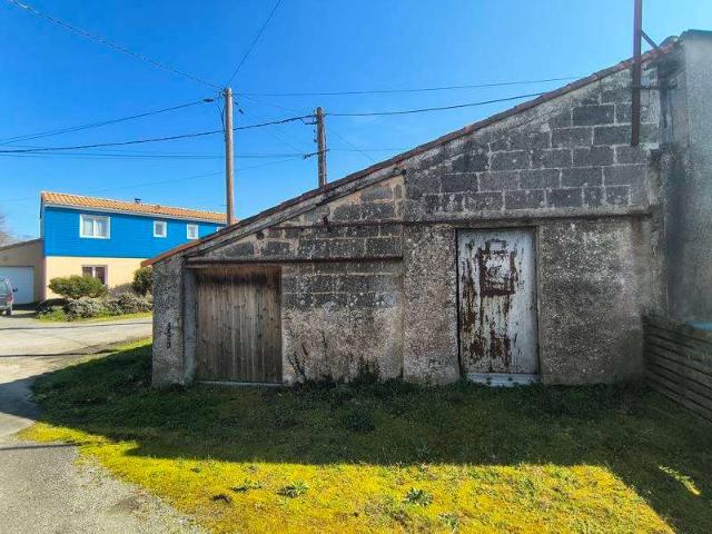 Divers ventes 1 pièce Saint Philbert de Grand Lieu 44