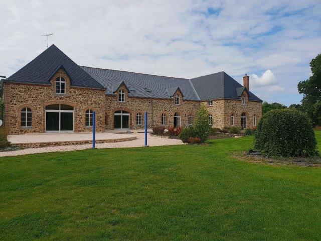 Divers ventes 25 pièces Montenay 53