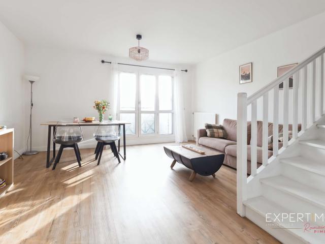 Divers ventes 3 pièces Montigny le Bretonneux 78