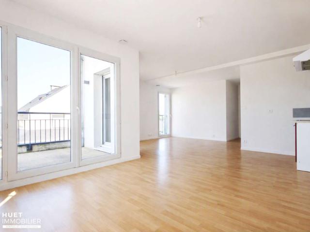 Divers ventes 4 pièces Crevin 35