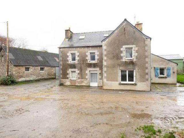 Divers ventes 6 pièces Saint Sauveur 29